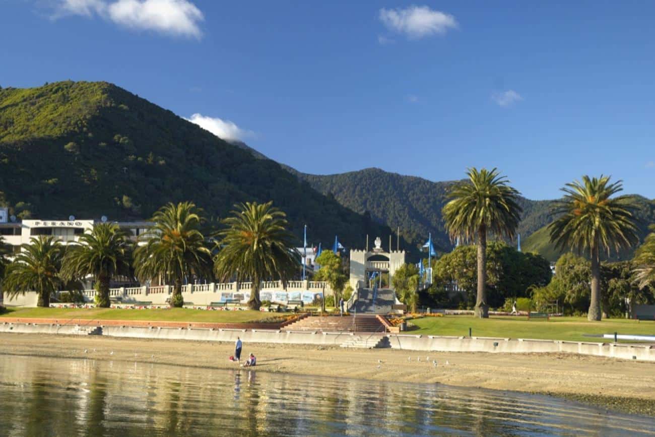 Visitors enjoying sushine on the beautiful Picton foreshore