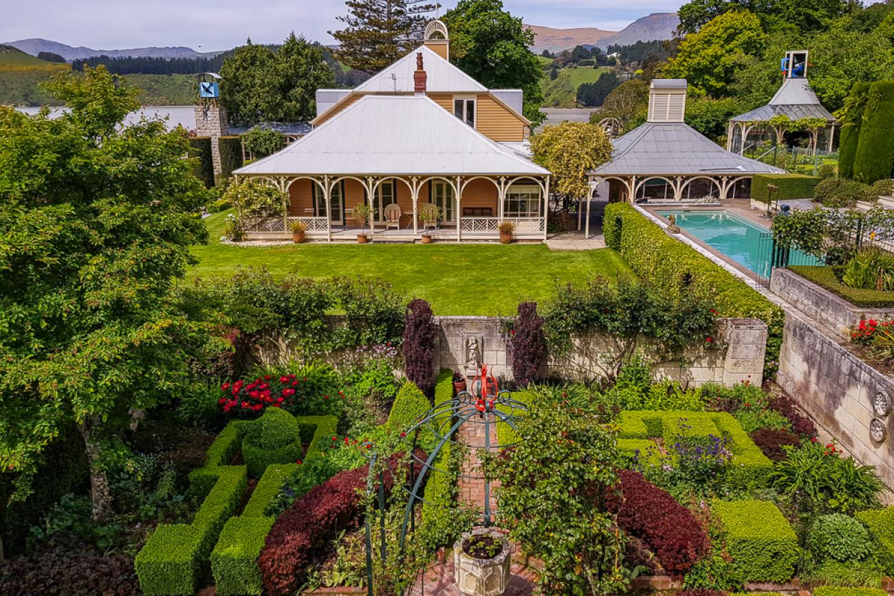 Manicured Gardens at Ohinetahi