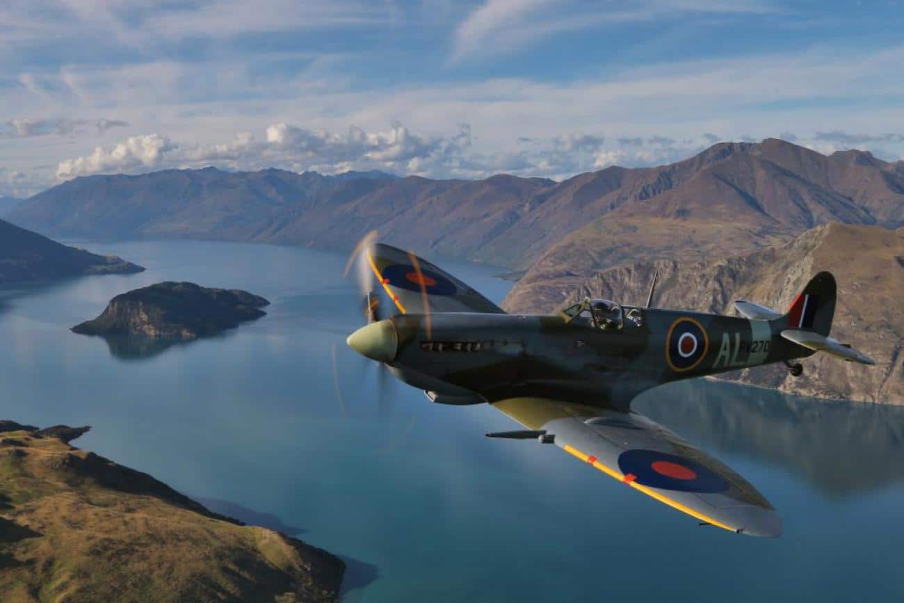 Autumn Travel in New Zealand - Warbirds over Wanaka International Airshow