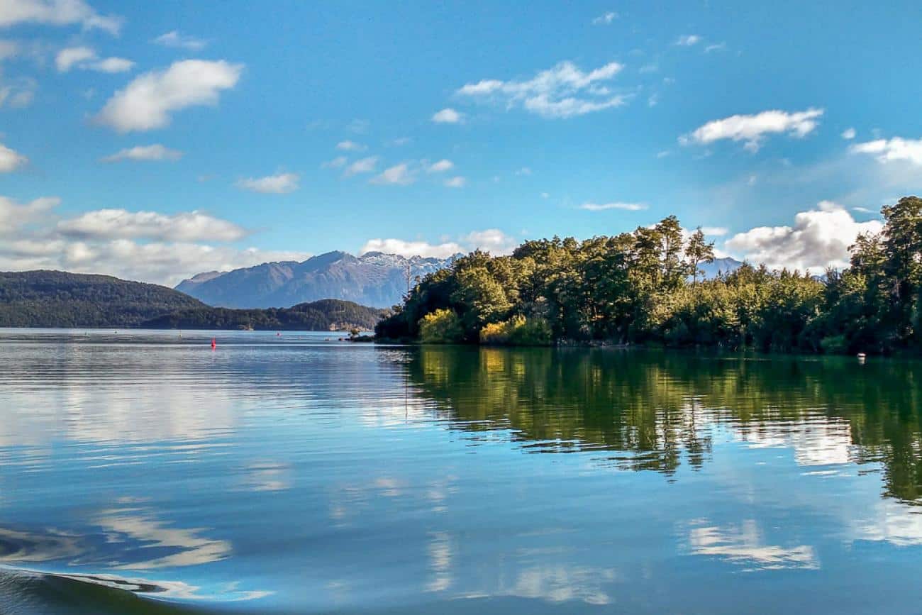 A perfect day on Lake Manapouri in Fiordland