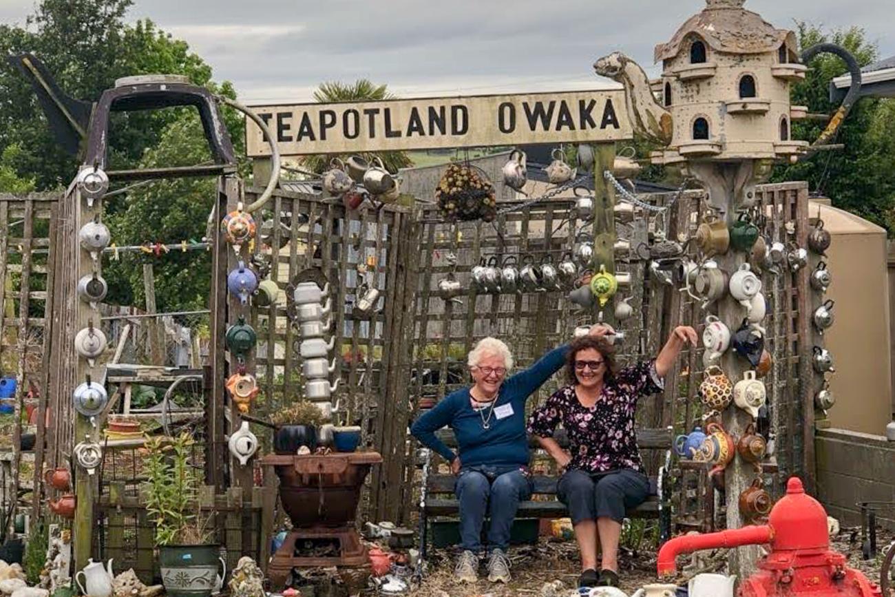 Doing the teapot in the Catlins