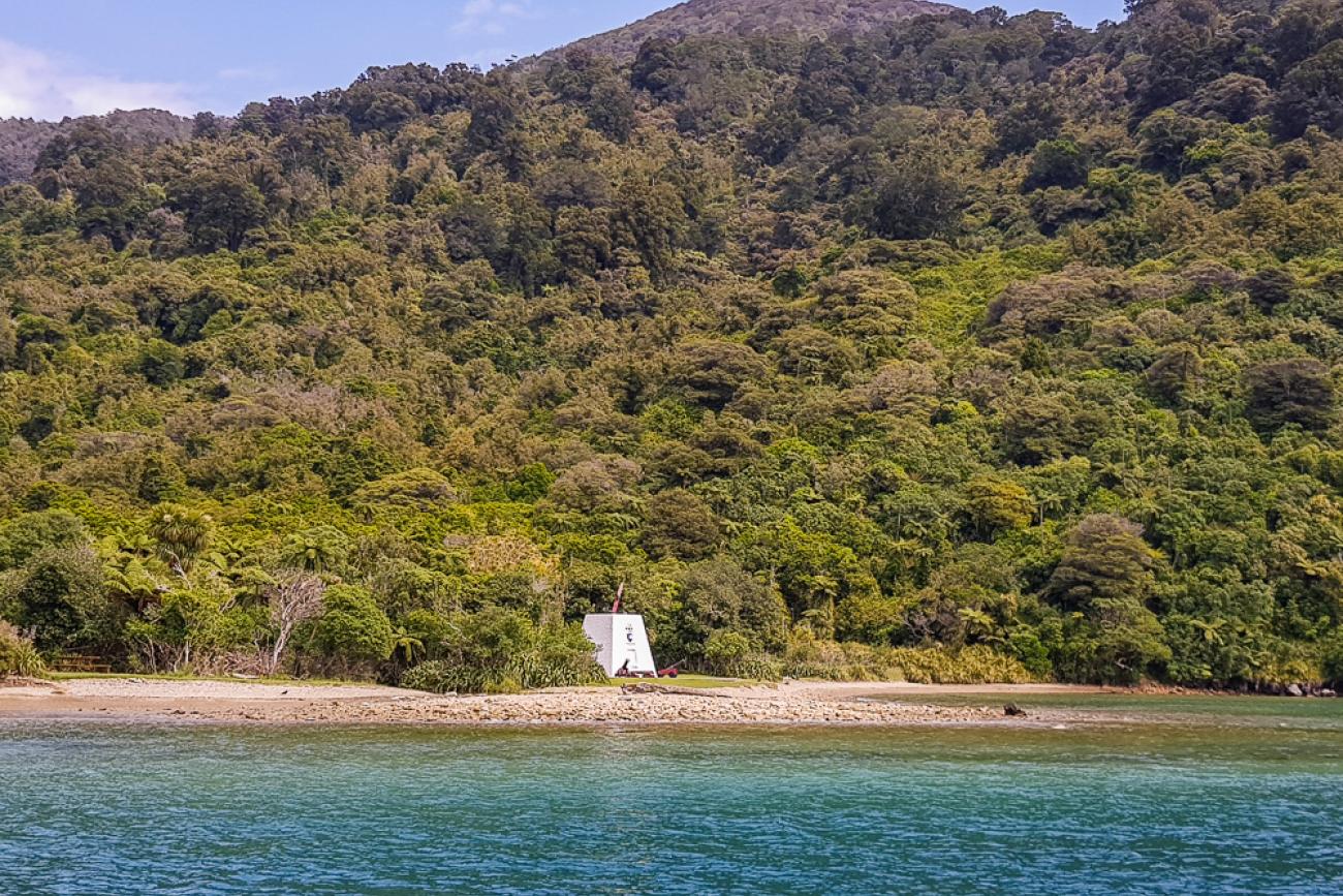 The Captain Cook monument in the Marlborough Sounds