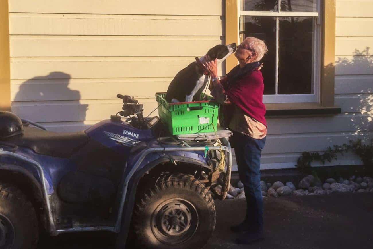 Glenis making a friend at the Karamea Hotel