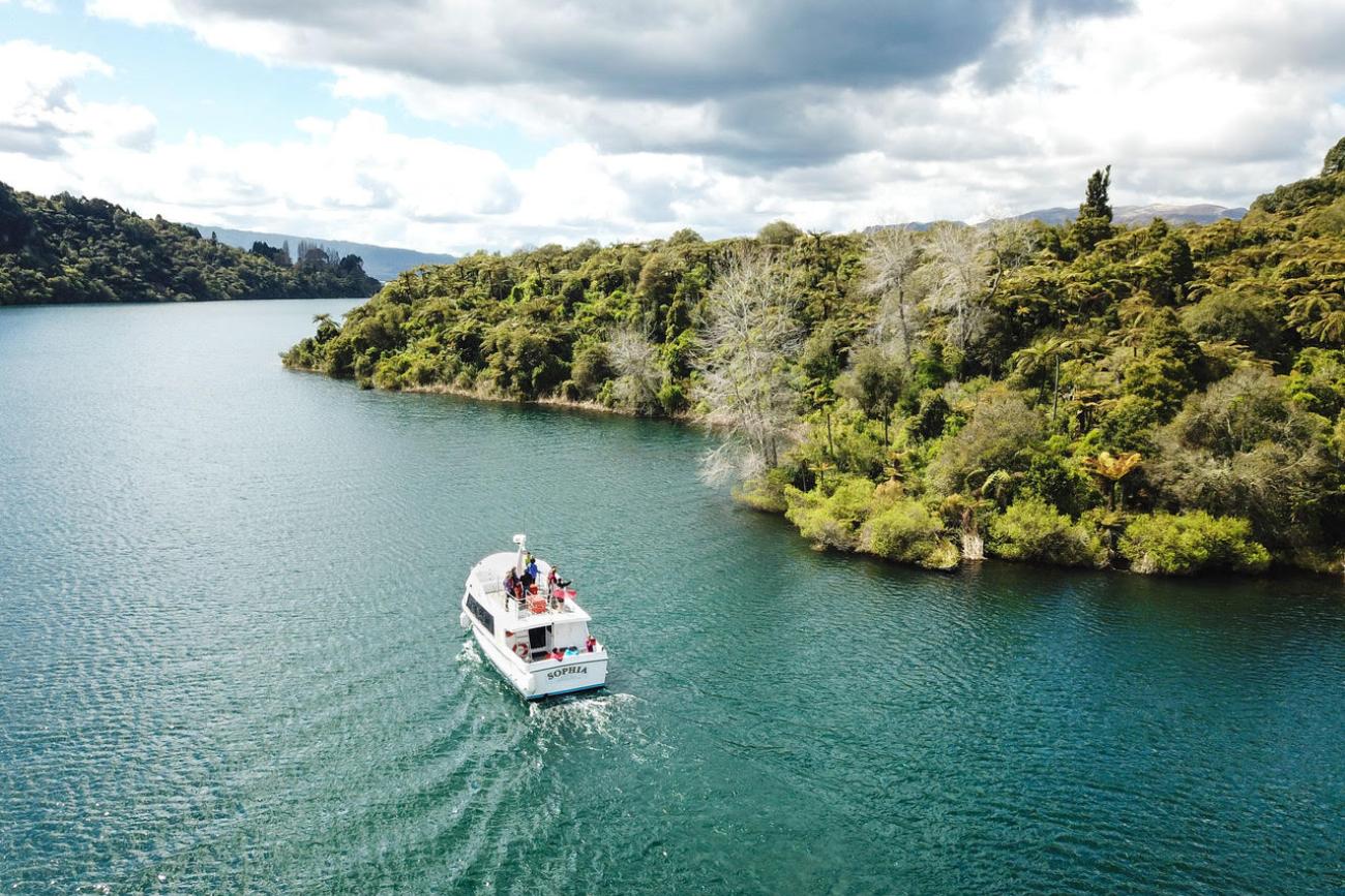 Enjoy the lake cruise and lunch with Karen and David Walmsley