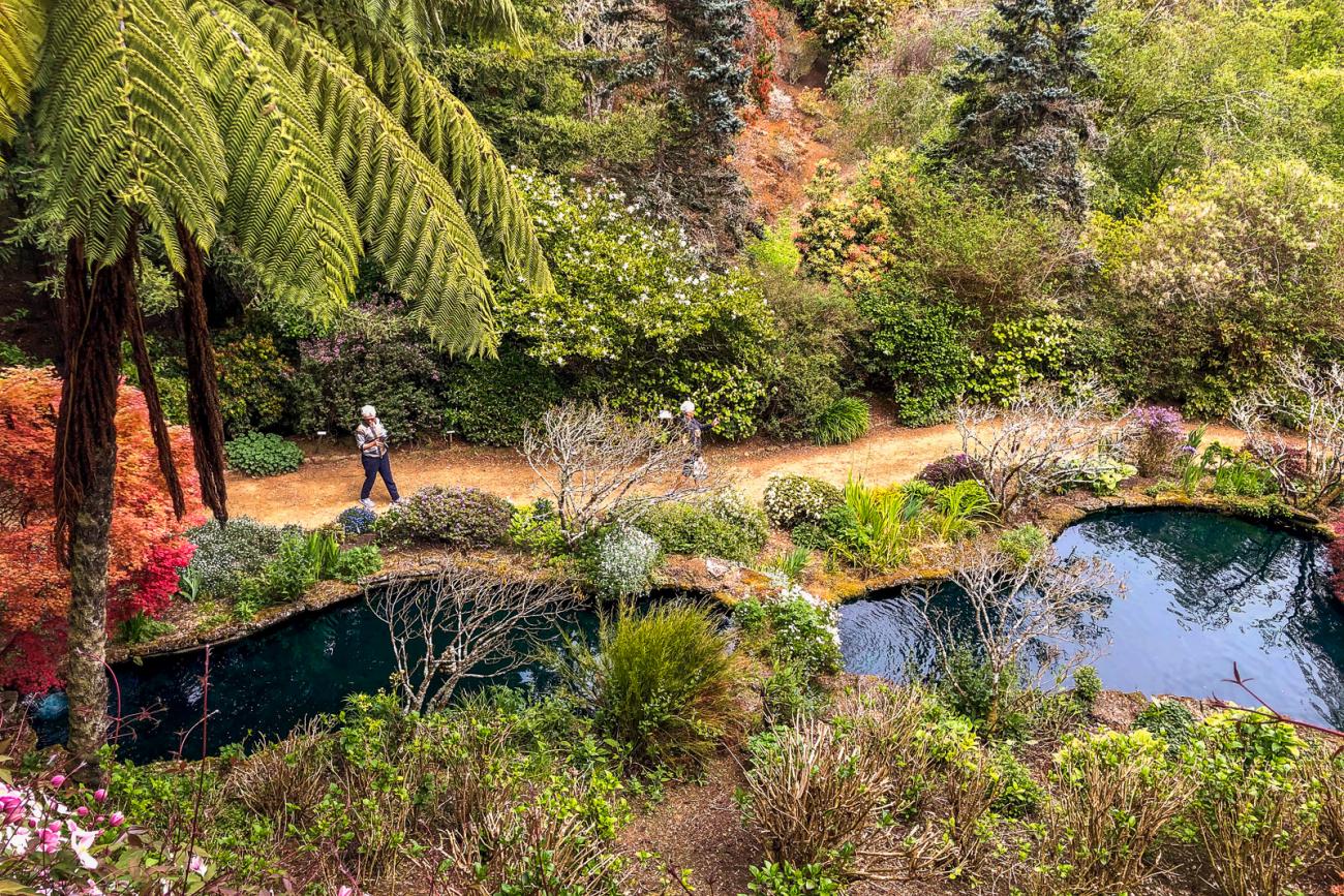 Walking in Cross Hills Gardens