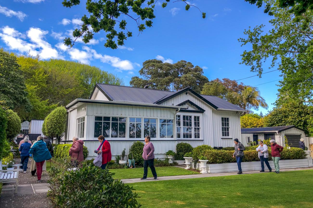 Visiting Hirst cottage in Taranaki