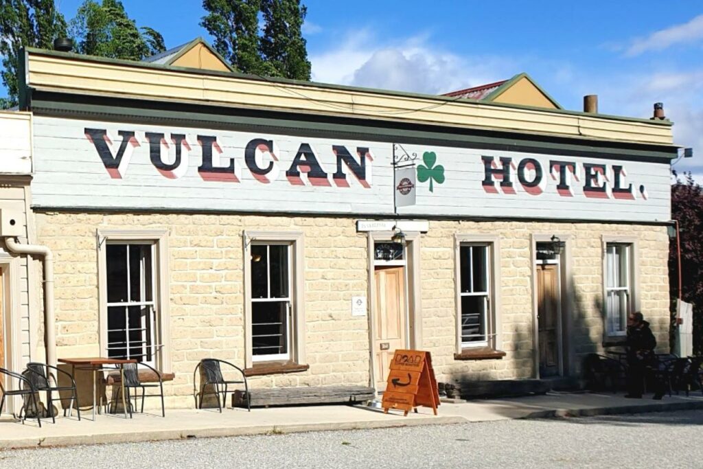 The Vulcan Hotel in St Bathans