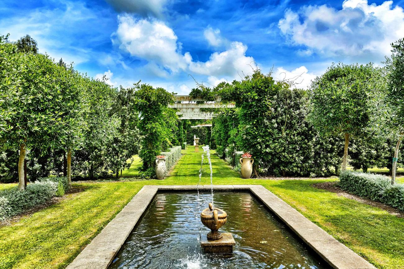 Villa Candotti's reflecting pond